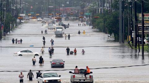 Calles inundadas tras el paso del huracán Harvey.