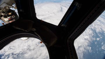 El astronauta de la NASA Jack Fischer fotografió el huracán Harvey desde el módulo de la cúpula la Estación Espacial Internacional.
