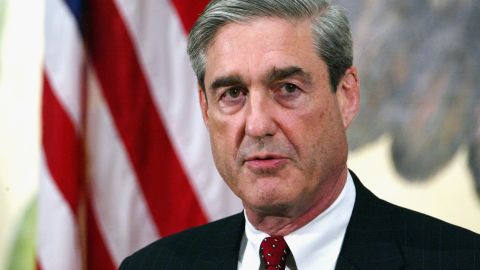 Robert Mueller convocó a un Gran Jurado.