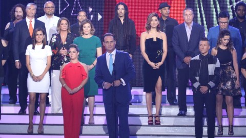 José Díaz Balart y el equipo de noticias de Telemundo