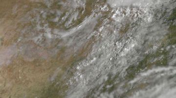 La captura satelital del huracán Harvey muestra el ojo de la tormenta cuando se aproxima a tierra a las 10:07 a.m.