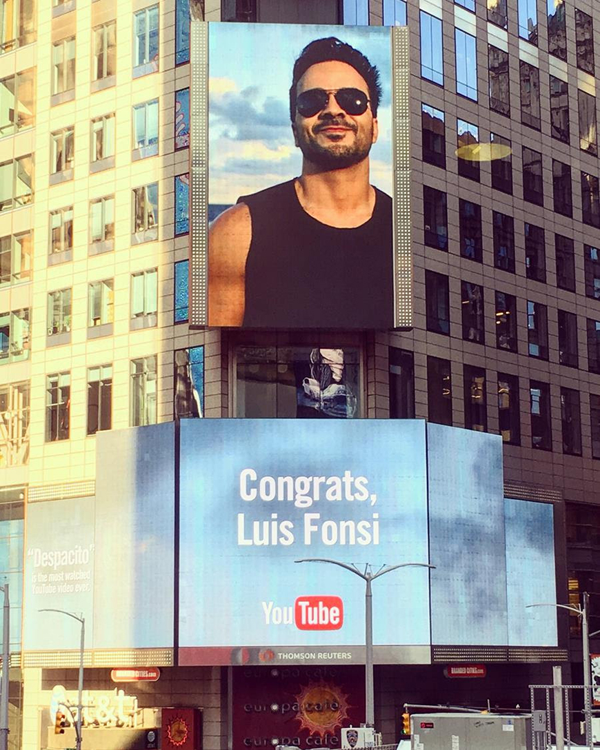 Luis Fonsi paró Times Square