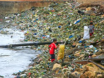 Reciclado plástico