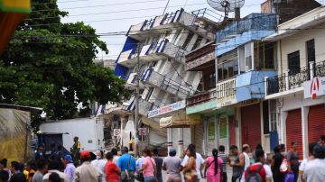 El sismo destruyó el hotel "Ane Centro" en el municipio de Matías Romero, en Oaxaca.