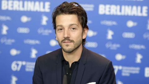 Diego Luna.