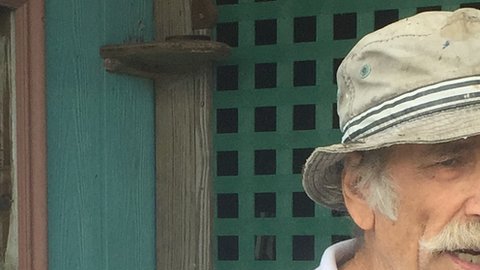Denis Schneider enfrenta con estoicismo y poesía las consecuencias de Irma.