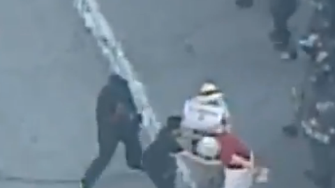 Todo terminó mal para esta mujer durante protesta en St. Louis, MO