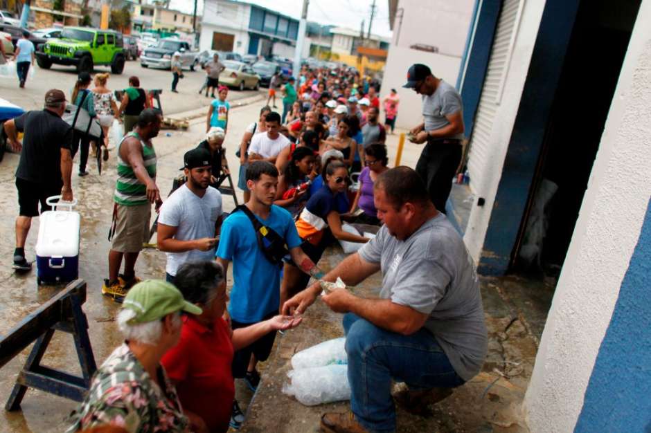 Así Apoyan Los Famosos A Las Víctimas Del Huracán María En