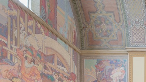 Los murales de Cornwell y los Tlacolulokos en la rotonda.