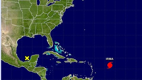 El fenómeno meteorológico avanza con fuertes vientos.