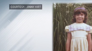 Caroline, hija de Jinny Hirt, lleva este vestido en su primer día de escuela.