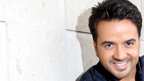 Fonsi sigue consechando premios por "Despacito"