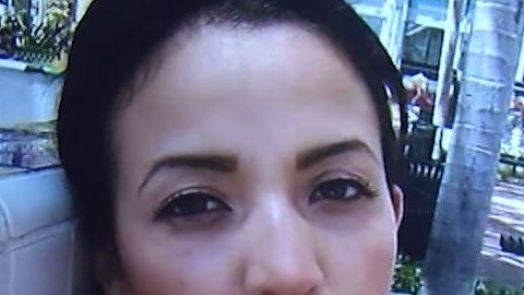 María Solis Jasso, acompañada de dos de sus hijas.