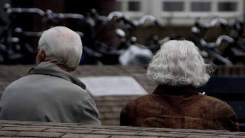 Cada vez es más raro encontrar parejas casadas para toda la vida.