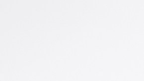 Carmelo Anthony posó para sus primeras fotos con el uniforme del Thunder de Oklahoma City, quienes lo presentaron el lunes.