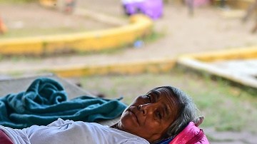 La población de adultos mayores fue la más afectada