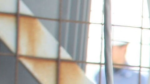 Las autoridades realizan una prueba de refuerzo antisísmico en el aeropuerto de Los Ángeles.