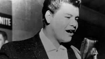 "Ritchie Valens" falleció al lado de dos otros artistas en el estado de Iowa en 1959.