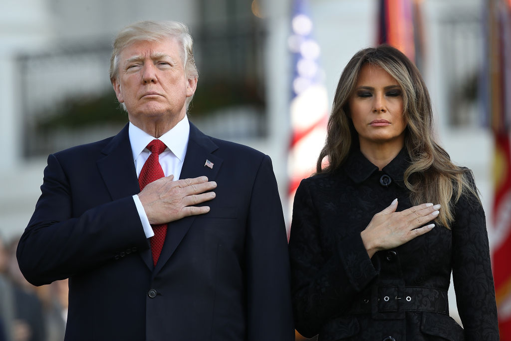 Donald Trump y su esposa Melania, rinden homenaje a las víctimas del 11S