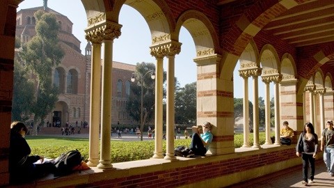 En total, UC inscribió a 20,000 estudiantes de transferencia este año, la mayor cantidad en su historia.