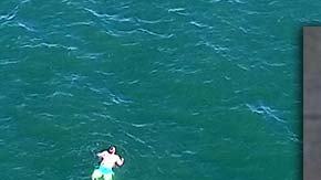 El hombre nunca pensó el peligro que le esperaba adentro del agua