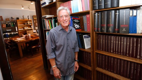 El abogado Peter Schey siempre fue un defensor de los inmigrantes.