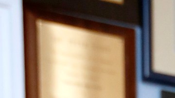 El abogado Peter Schey, architecto del caso Flores que protege a cientos de miles de niños centroamericanos, exigiendo un mínimo de trato humanitario  (Photo Aurelia Ventura/ La Opinion)