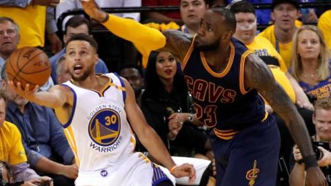 Tantos Cavs como Warriors dejaron de ser clientes de Trump. EFE