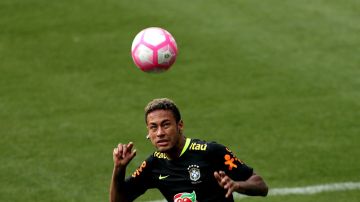 Neymar recibiría 3 millones de euros por cada Balón de Oro que gane