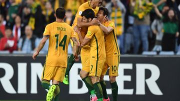 Australia derrotó 2-1 a Siria y avanzó al repechaje