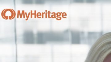 Madre e hija se reúnen 43 años después.