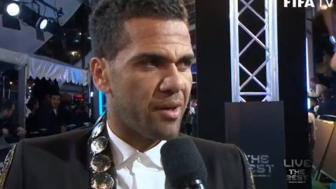 Dani Alves en los premios The Best.