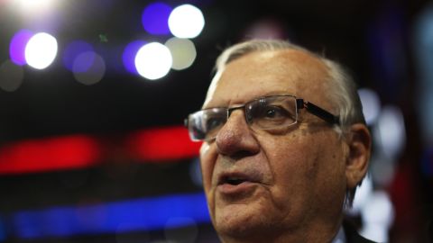 Arpaio fue condenado por la justicia por repetidos abusos contra inmigrantes latinos