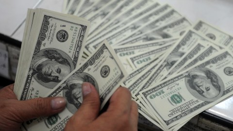 PHILIPPINES-ECONOMY-FOREX
