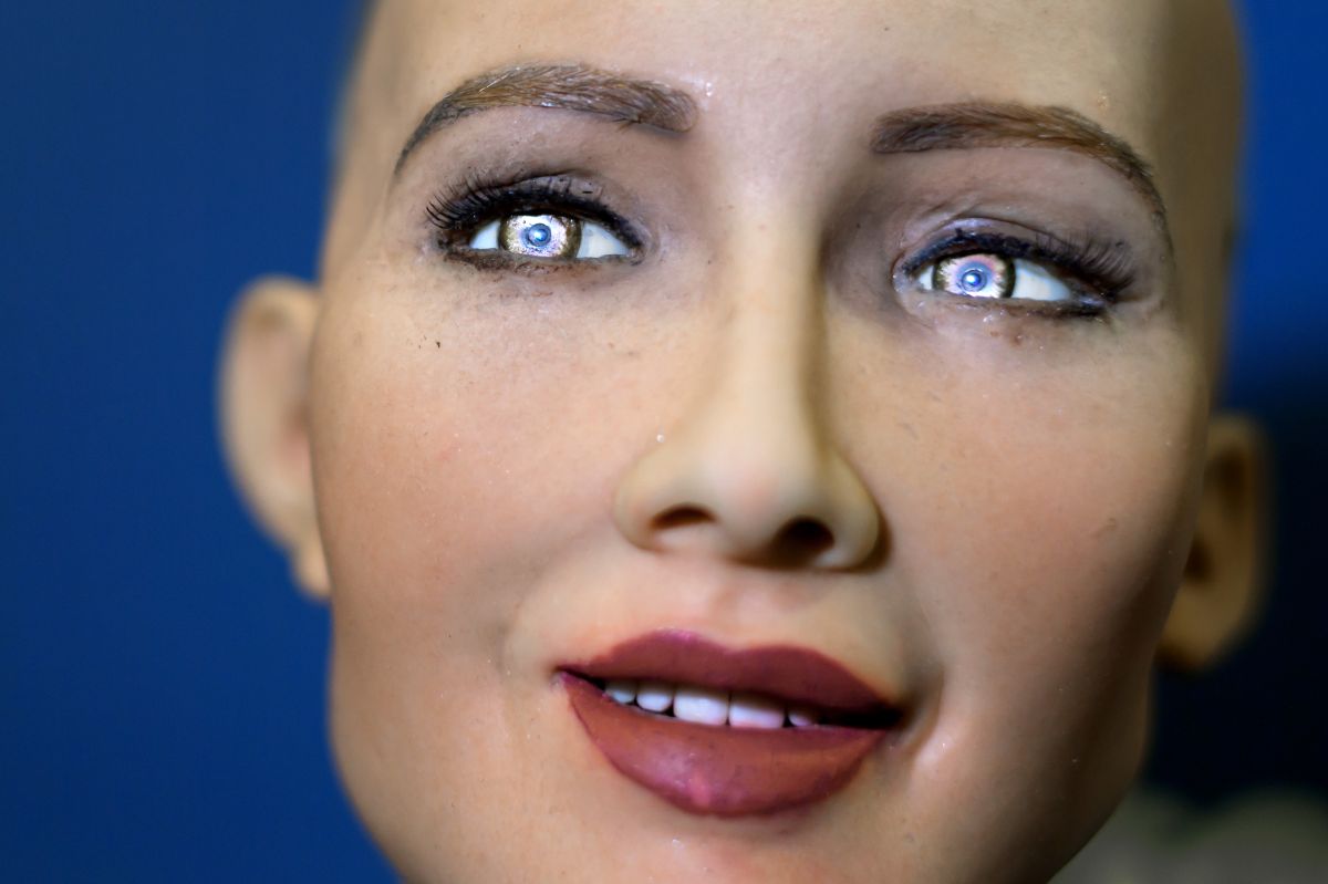 Arabia Saudita es el primer país del mundo de otorgar su ciudadanía a un robot