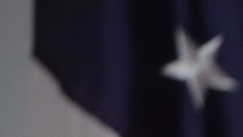 Su relación con la Asociación Nacional del Rifle y con el ala más radical de su partido lo hace imposible