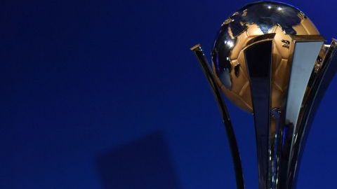El trofeo del Mundial de Clubes.
