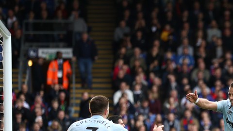 "Chicharito" Hernández abrió el marcador al minuto 31