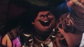 Karla Luna y sus hijas