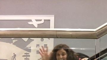 Mahshid Mazooji perdió su vuelo de conexión en el aeropuerto internacional  Charlotte Douglas.