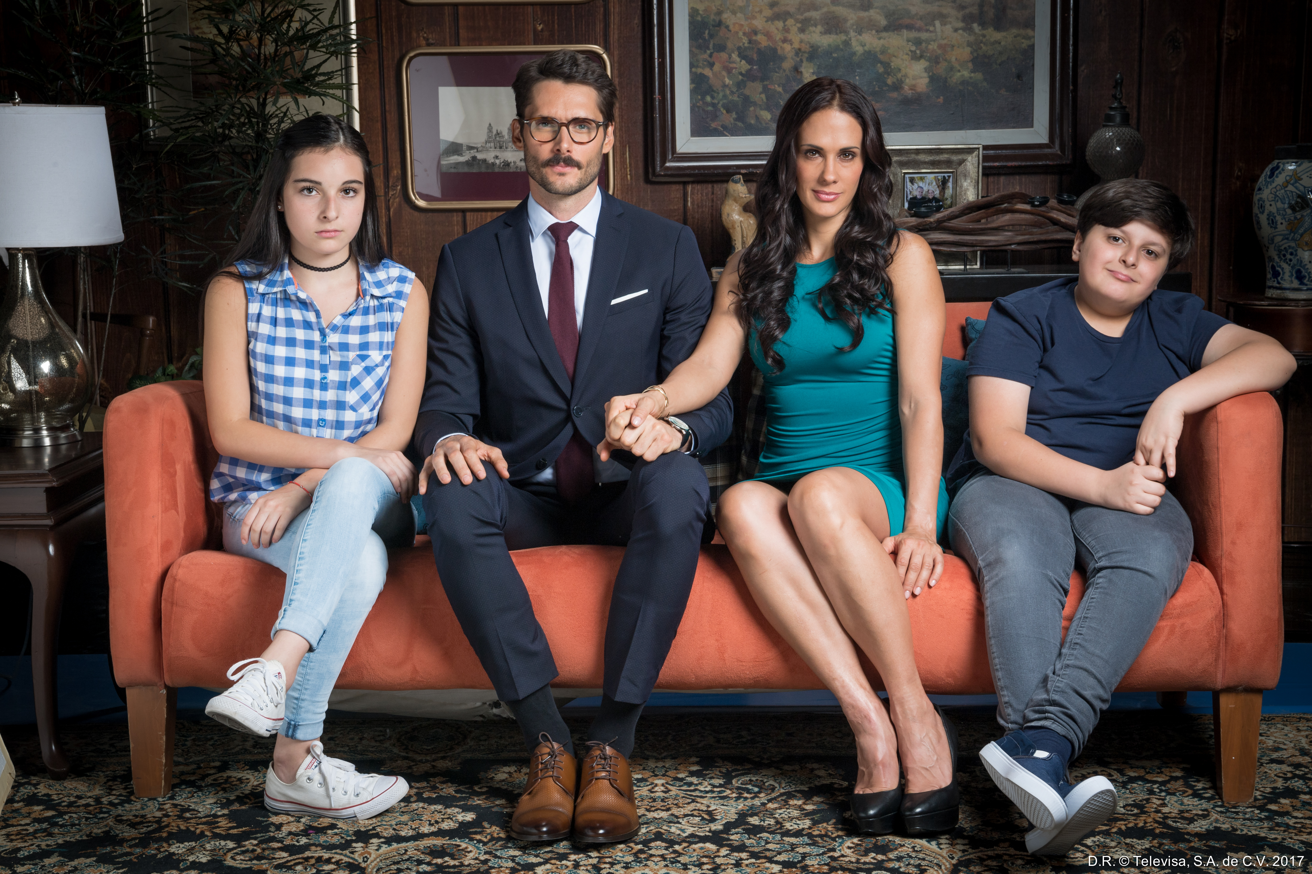 Elenco de 'Papá a toda madre': Conoce a los personajes de telenovela de  Univision y Televisa - La Raza