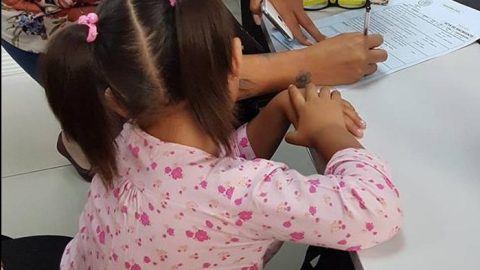 La menor hace historia en el país. EFE