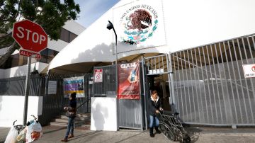 11/29/17/ LOS ANGELES/The Mexican Consulate in Los Angeles. (Photo by Aurelia Ventura/La Opinion)