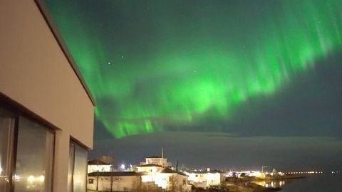 Vistas de la aurora boreal en Islandia.
