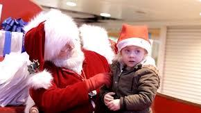 Esta niña consiguió comunicarse con  Papá Noel en lengua de signos.