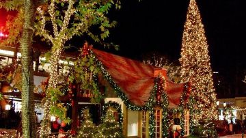 decoracion luces navidad americana glendale california eduardo delgado