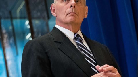 El jefe de Gabinete quería terminar ya con el TPS para hondureños.