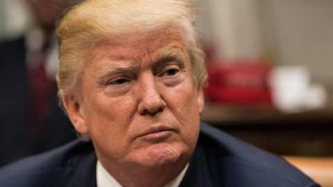 El presidente Trump busca endurecer las reglas migratorias.