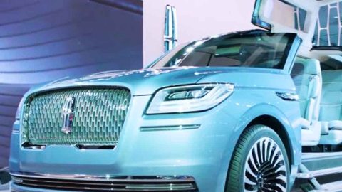 L.A. Auto Show abre sus puertas el 1 de diciembre con más de mil vehículos en exhibición.