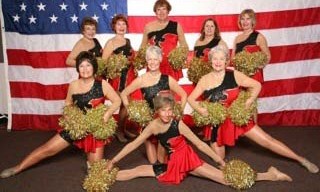 Grupo de animadoras mayores, con base en Arizona.